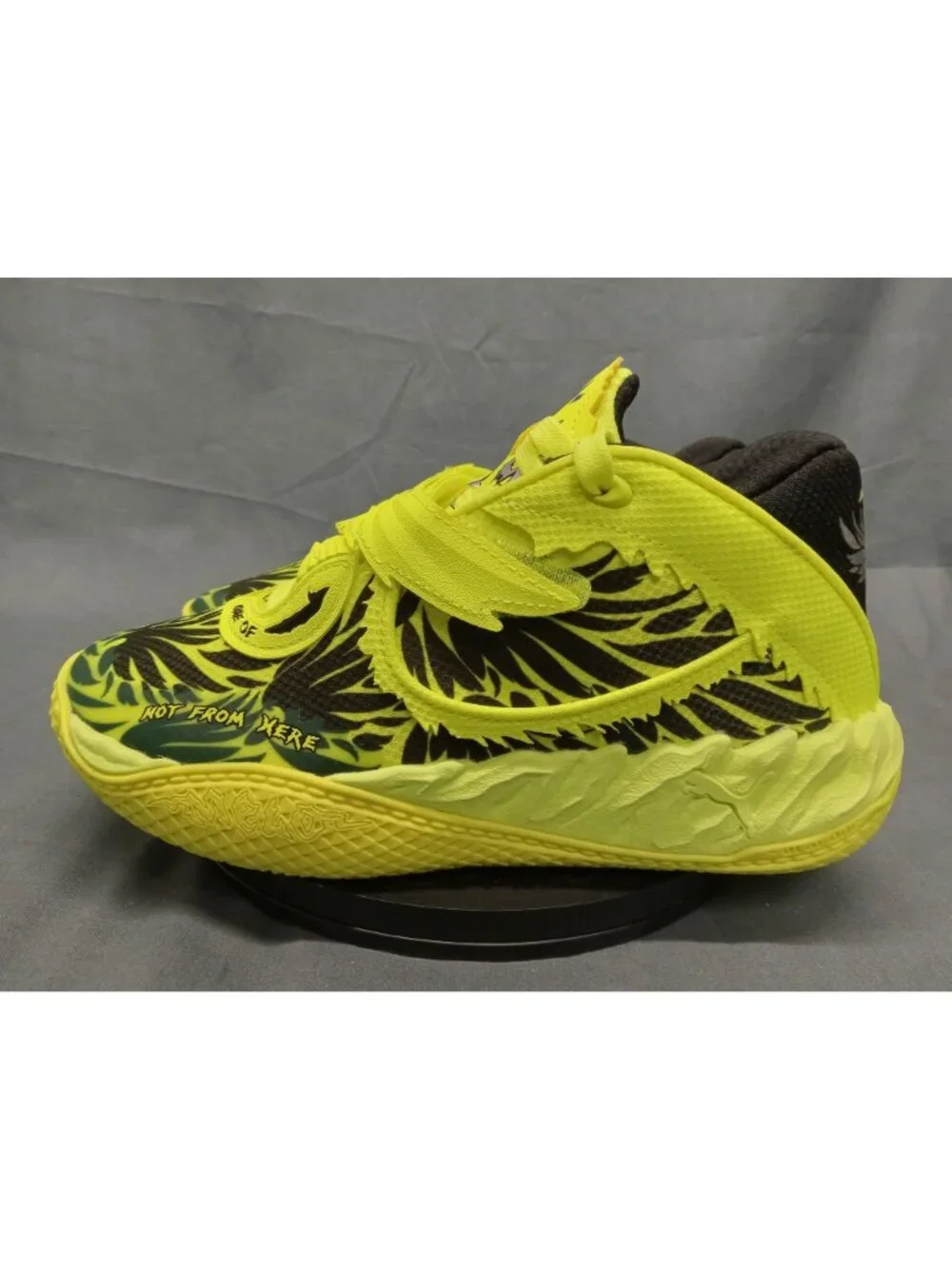 Puma MB.05 Voltage JR (GS) Yellow Alert Puma Black Boys Size 6.5 NEW NO BOX!